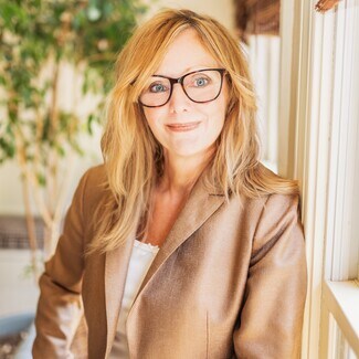 Caralyn Nicol