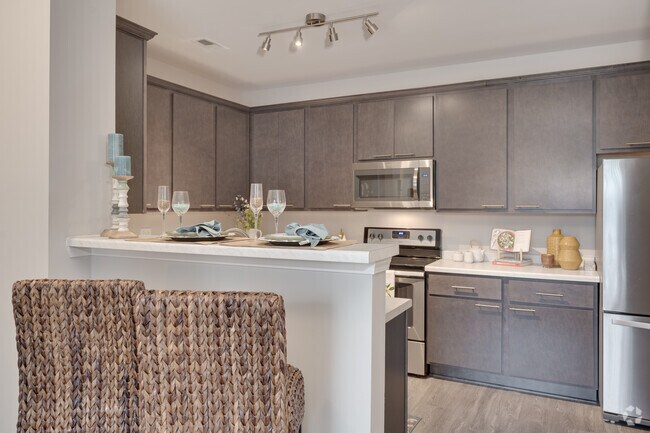 Landings at Amhurst Lake, Waukegan, IL 60085 - photo 4