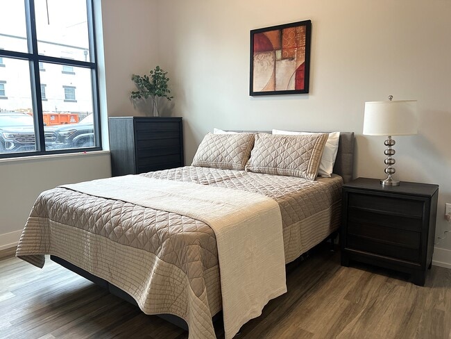 ELEVATE 340, Columbus, OH 43215 - photo 4