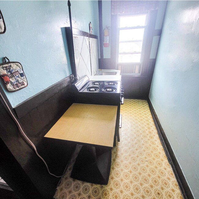 1751-1759-1759 Acushnet Ave unit 104, New Bedford, MA 02746 - photo 7