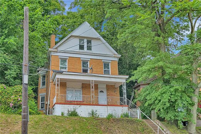 299 N Balph Ave unit 2, Pittsburgh, PA 15202 - photo 2