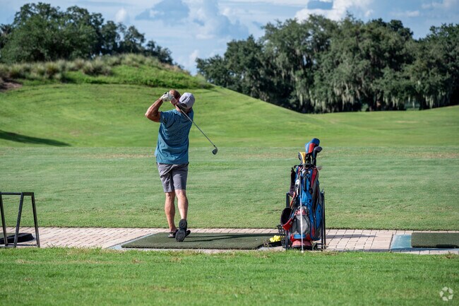 Arnold Palmer Legends Country Club is a great local course for Bridgeport residents to enjoy.