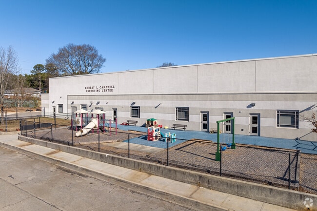 Phoenix High School offers on-site daycare available for it's students.