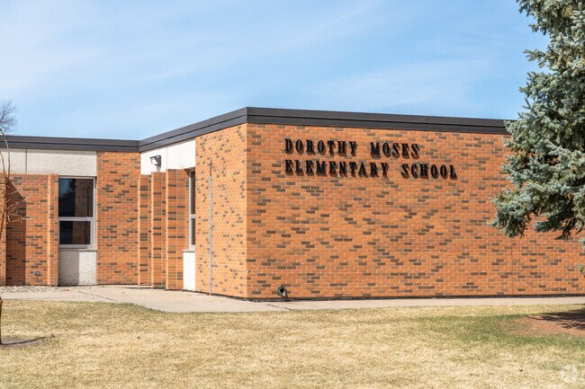 Dorothy Moses Elementary School enrolls students in grades K-5.