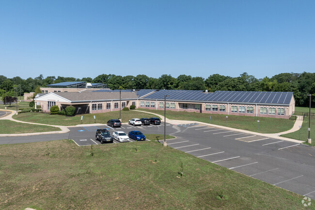 Ashbrook Elementary School has students in Pre K to 1st grade.