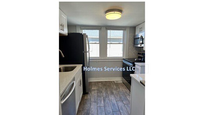 1226 Bird Ave unit 1, Birmingham, MI 48009 - photo 6