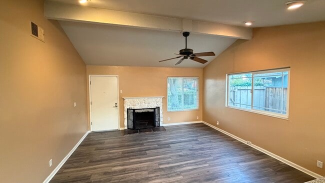 3263 Lake Arrowhead Ave, Fremont, CA 94555 - photo 3