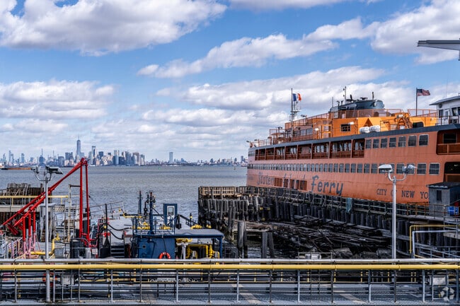 The Staten Island Ferry is a free service connecting to the lower tip of Manhattan.