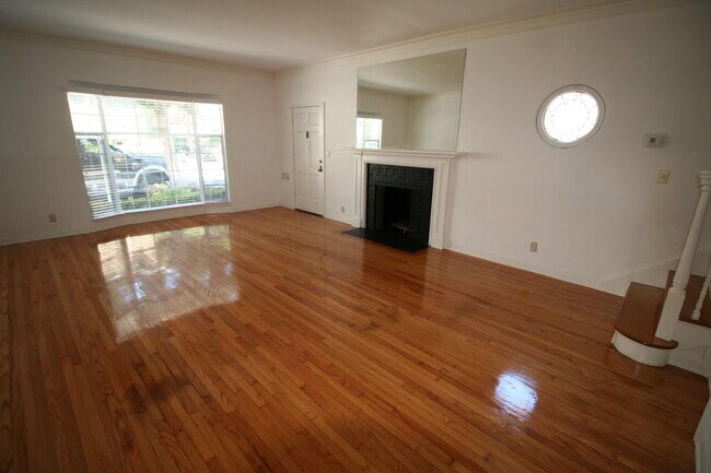 9962 Durant Dr unit 9962, Beverly Hills, CA 90212 - photo 4