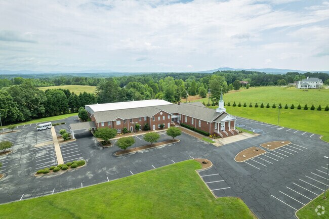 Many students attend Mount Carmel Christian School.