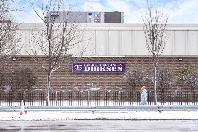 Dirksen Elementary School has an overall B rating on Niche.