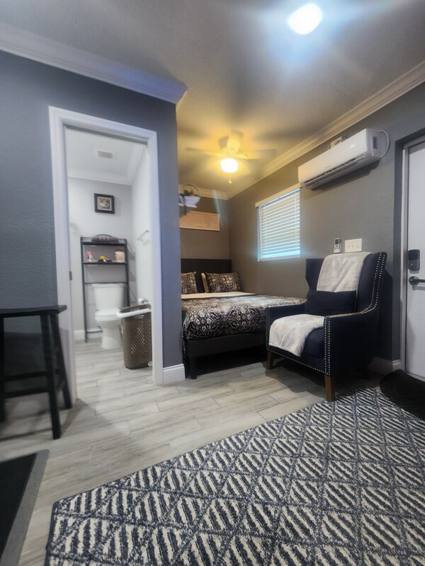 4604 E Serena Dr, Tampa, FL 33617