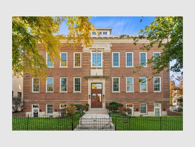 901 D St NE unit 3, Washington, DC 20002 - photo 2