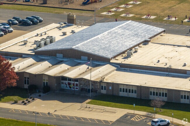 Dwight Common School.