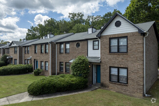 2025 Danville Park Dr SW, Decatur, AL 35603