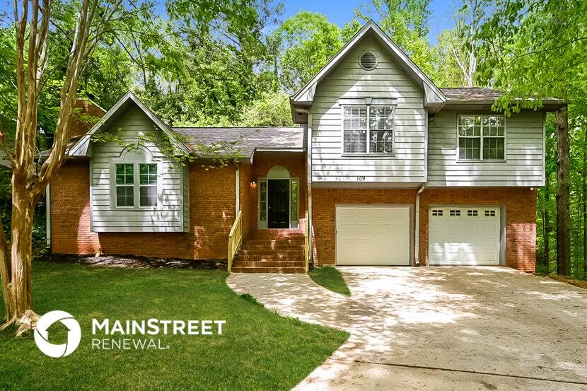 109 Hayes Cir, Rex, GA 30273 - photo 1