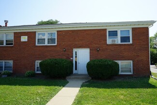 1205 Orchard Rd, Bloomington, IL 61704