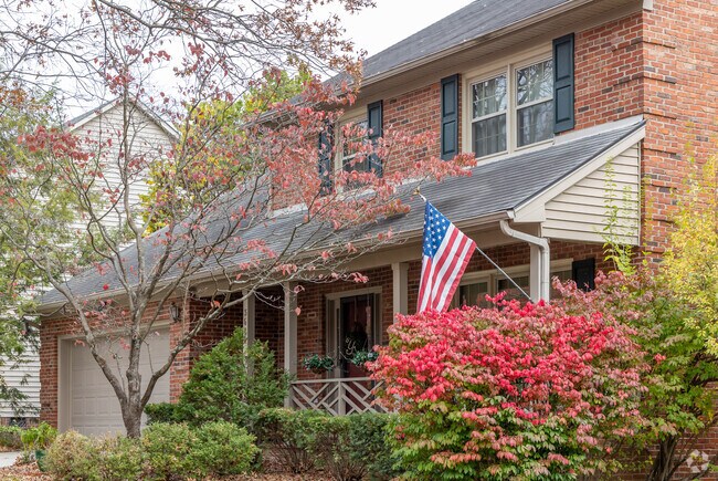 Beautiful flowers bloom during the spring in the Hartland neighborhood.