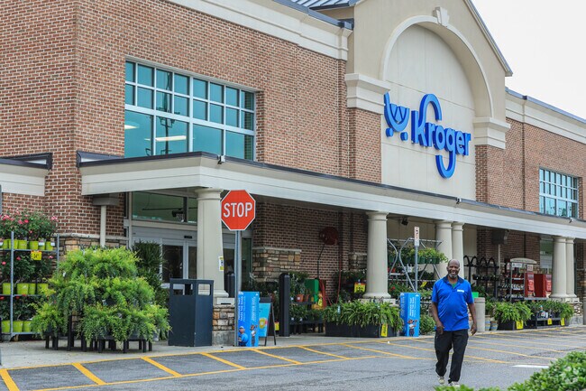Kroger near Lakemont offers convenient grocery shopping for neighborhood residents.