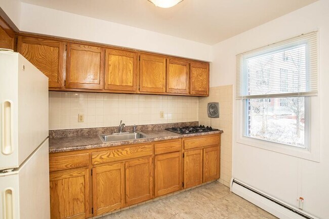 Greenfield Gardens, Edison, NJ 08837 - photo 5