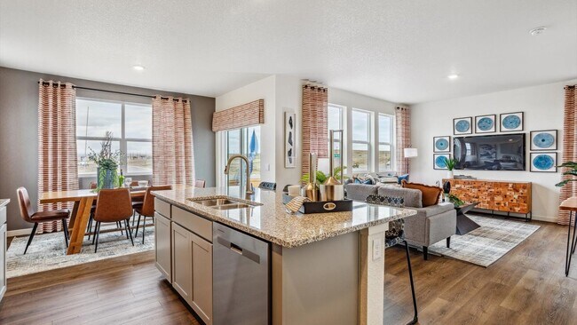 6146 Alpine Ridge Dr, Colorado Springs, CO 80925 - photo 4