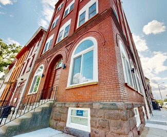 100 S 4th St, Reading, PA 19602