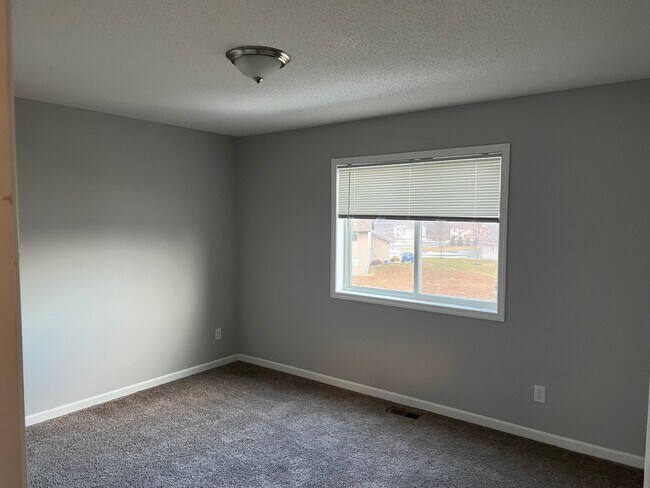 1000 Chestnut St, Maple Lake, MN 55358 - photo 7