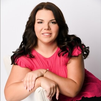 Laura Ivey