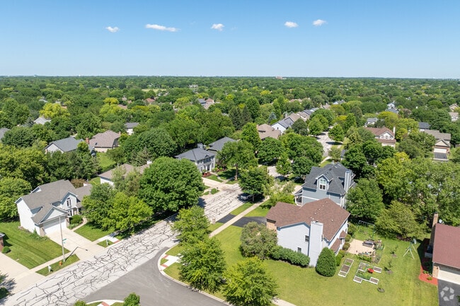 West Wind is located in the west suburbs of Chicago.