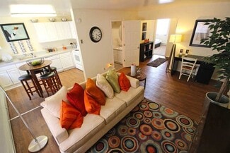 400 N River Rd, West Lafayette, IN 47906