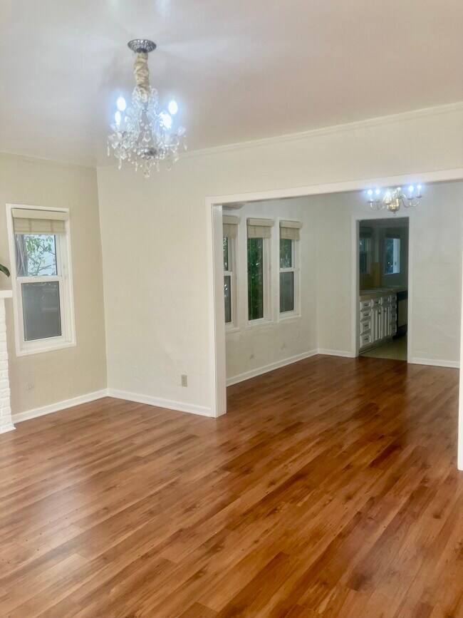 432 S Oakhurst Dr, Beverly Hills, CA 90212 - photo 4