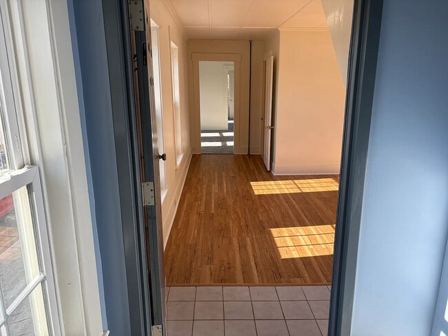 144 Rumford St unit 2, Concord, NH 03301 - photo 5