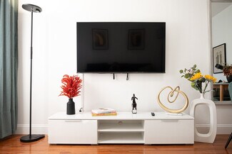 305 E 95th St Unit ID1032002P, New York, NY 10128