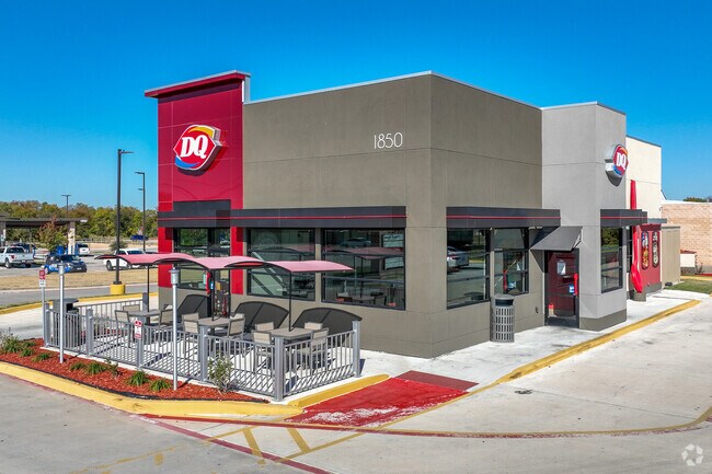 Whether it is burgers and fries or ice cream you crave, Anna has you covered.