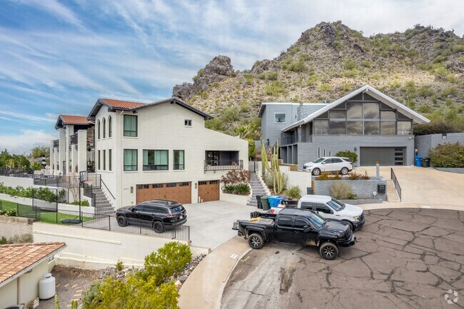 Luxury mountainside homes