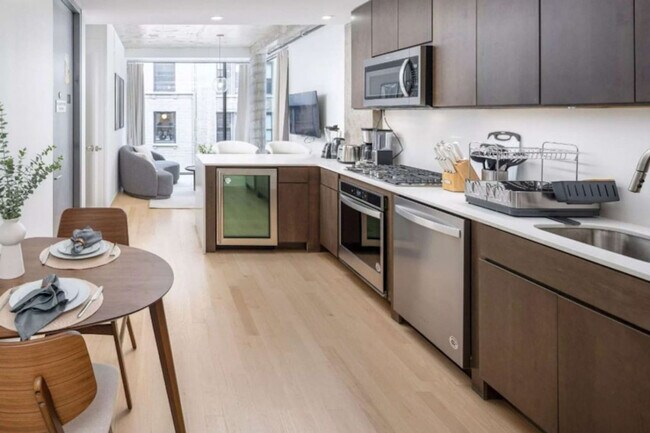 132 W 26th St unit ID1310531P, New York, NY 10001 - photo 2