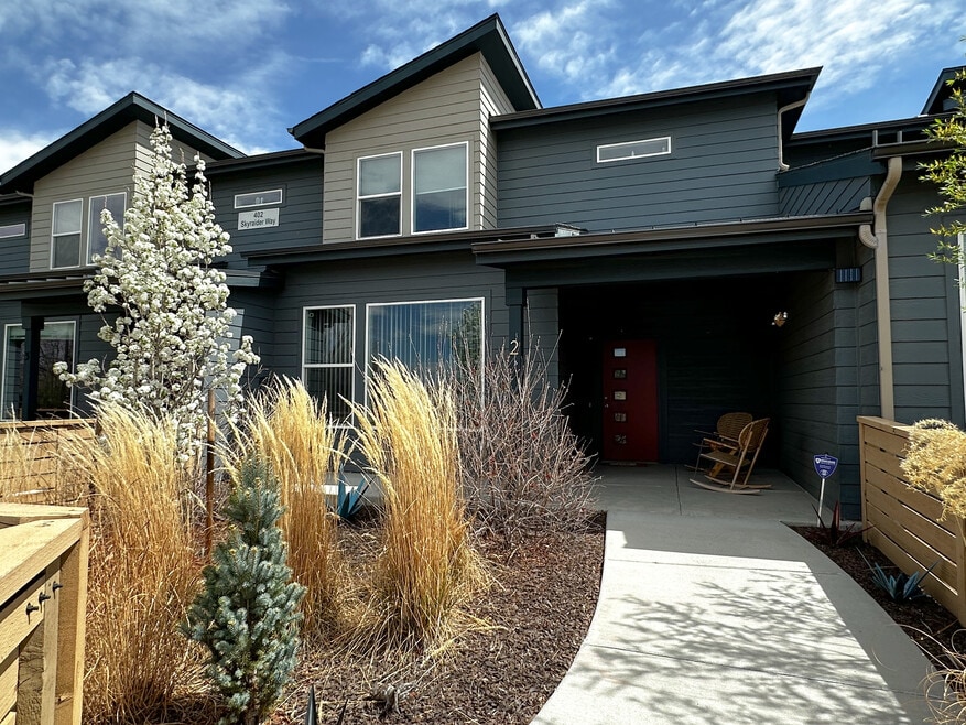 402 Skyraider Way unit 2, Fort Collins, CO 80524 - photo 1