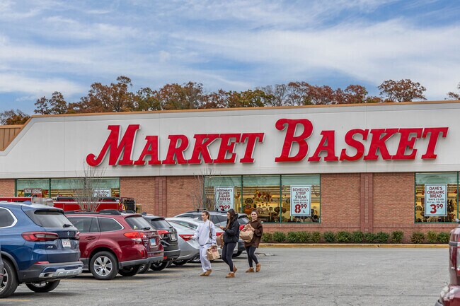 Residents of Colonial Heights shop for groceries at the Market Basket nearby.