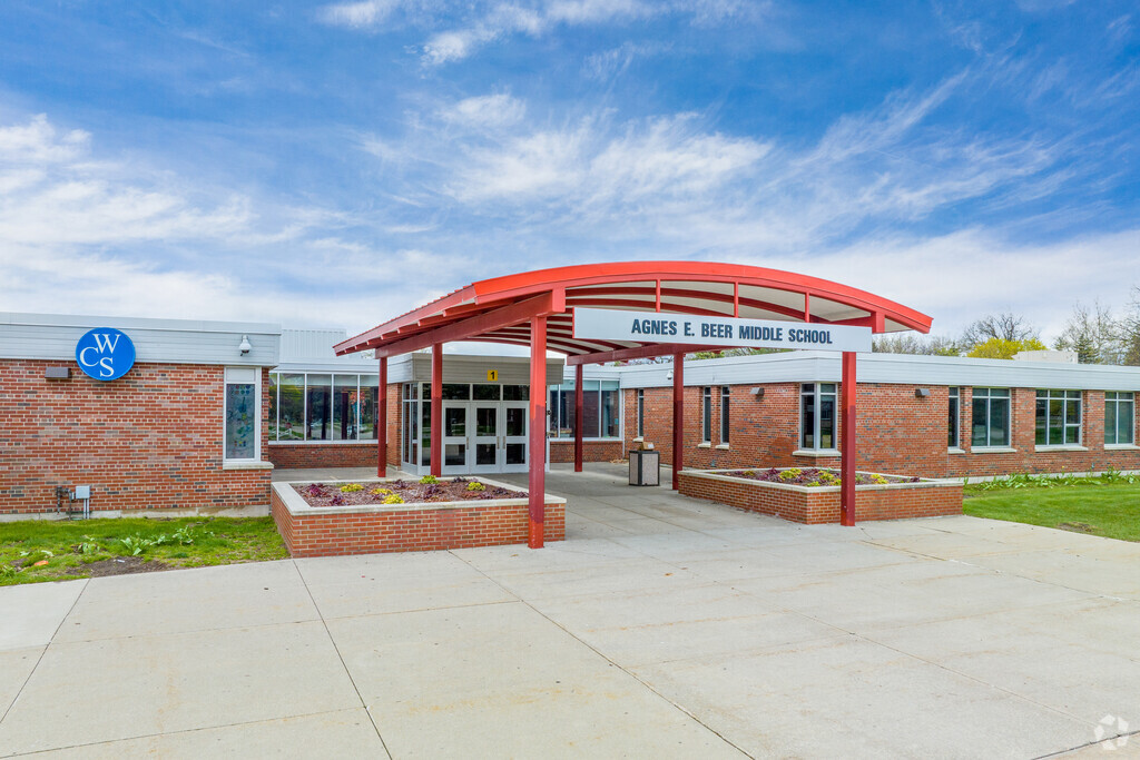 Agnes E. Beer Middle School sits on Martin Road in Warren, MI.