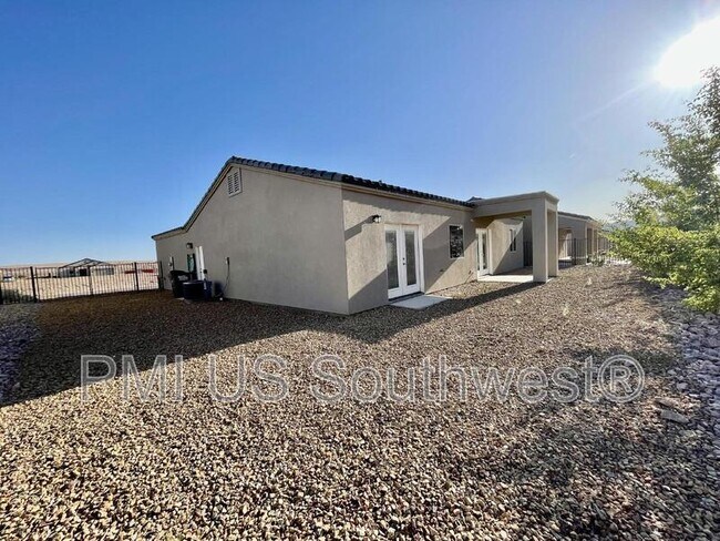 2259 E Robby Loop, Fort Mohave, AZ 86426 - photo 5