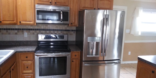 3032 Pewter Rd, Virginia Beach, VA 23452 - photo 6