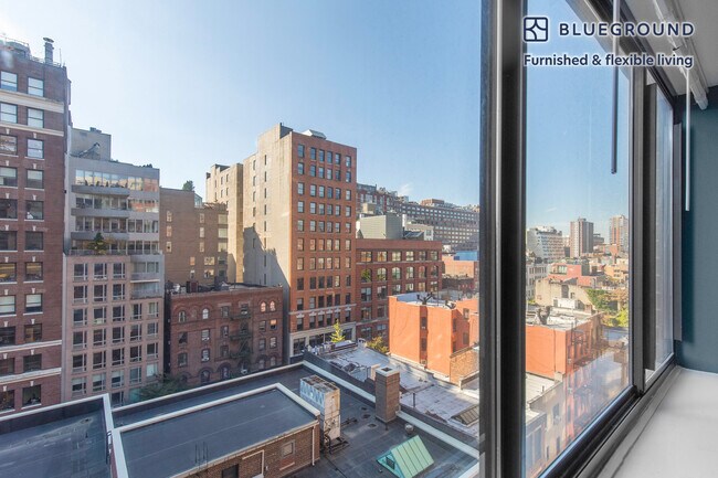 250 W 19th St unit FL10-ID210, New York, NY 10011 - photo 4