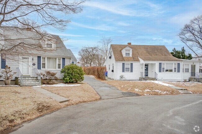 Cozy cape style homes are nestled in small side streets around Fairfield Beach.