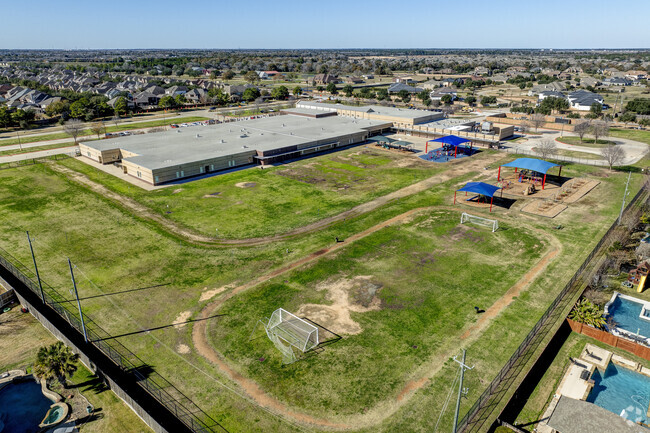 Surrounded by green spaces, Swenke Elementary provides an ideal learning environment.