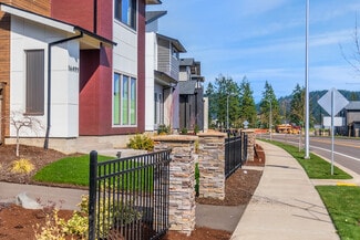 16504 Snow Blanket, Happy Valley, OR 97086