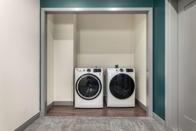 781 Spring St unit FL1-ID1356289P, Macon, GA 31201 - photo 6