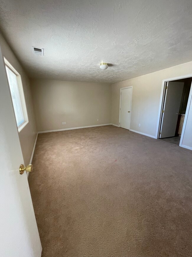 703 W 1225 N, Cedar City, UT 84721 - photo 5