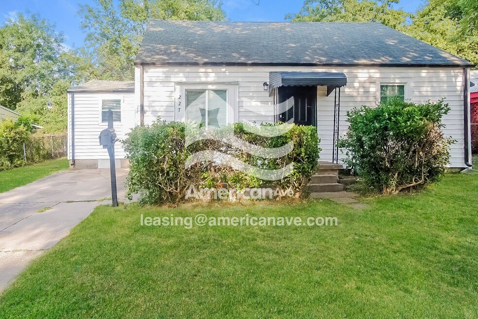 227 S 72nd E Ave, Tulsa, OK 74112 - photo 1