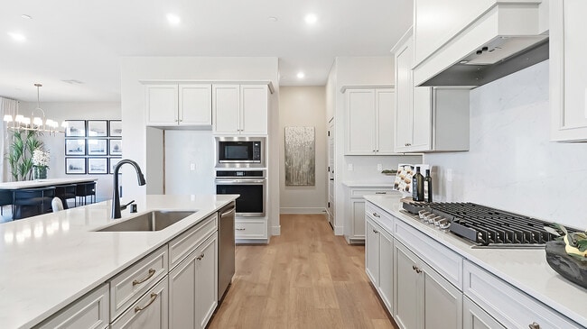 2222 N Marion Ave, Clovis, CA 93619 - photo 3