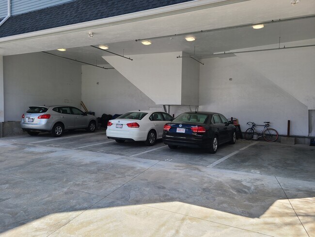 10 Fern St, Allston, MA 02134 - photo 4